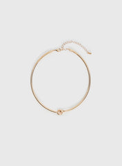 Most Wanted Knot Detail Necklace Gold