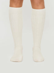Boderline Knee High Socks White